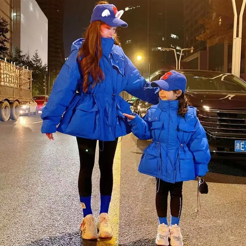 

Детская зимняя стеганая куртка с капюшоном, на хлопковом подкладе