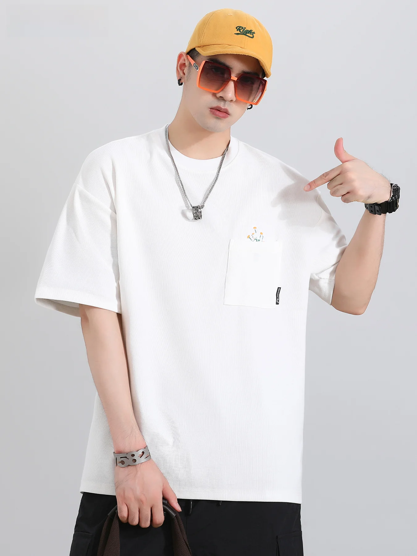 Футболка мужская с коротким рукавом тонкая Свободная рубашка из вискозы