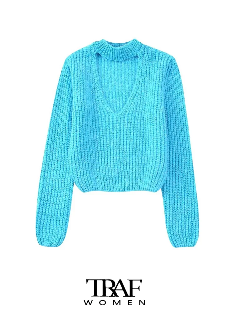 

Женский трикотажный свитер с воротником-чокером и длинным рукавом