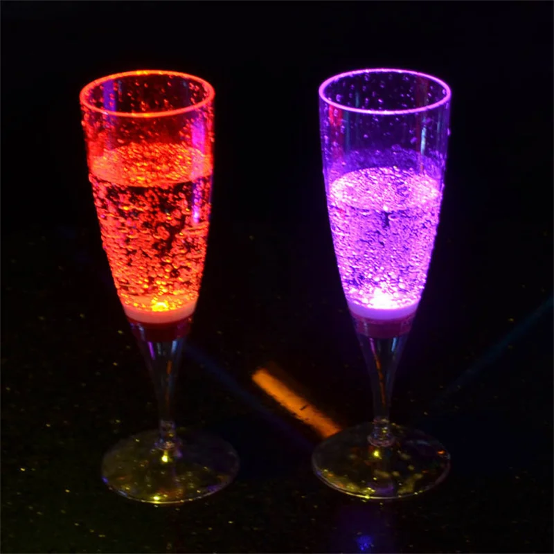 

6Pcs/Set Red Green Blue Pink Orange Yellow LED Wine Champagne Plastic Cup Water Induction LED Luminous Cup for Wedding Bar Party