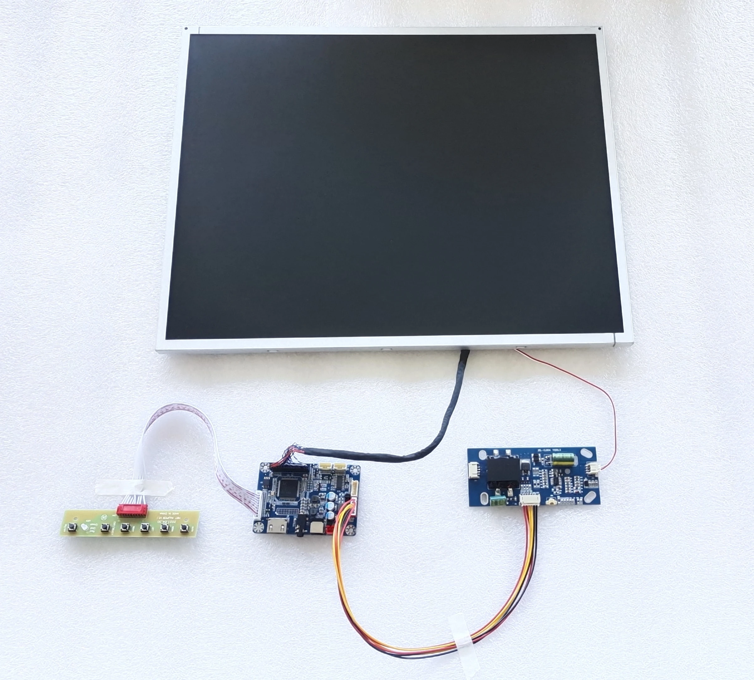 

19 inch Square screen LCD Panel M190ETN01.0 with 1280*1024 ,1000 cd/m²,Outline Size 612.96(H)×612.96(V) mm