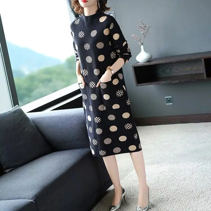 Осень-зима 2024 винтажные черные шерстяные платья-свитеры в горошек женский