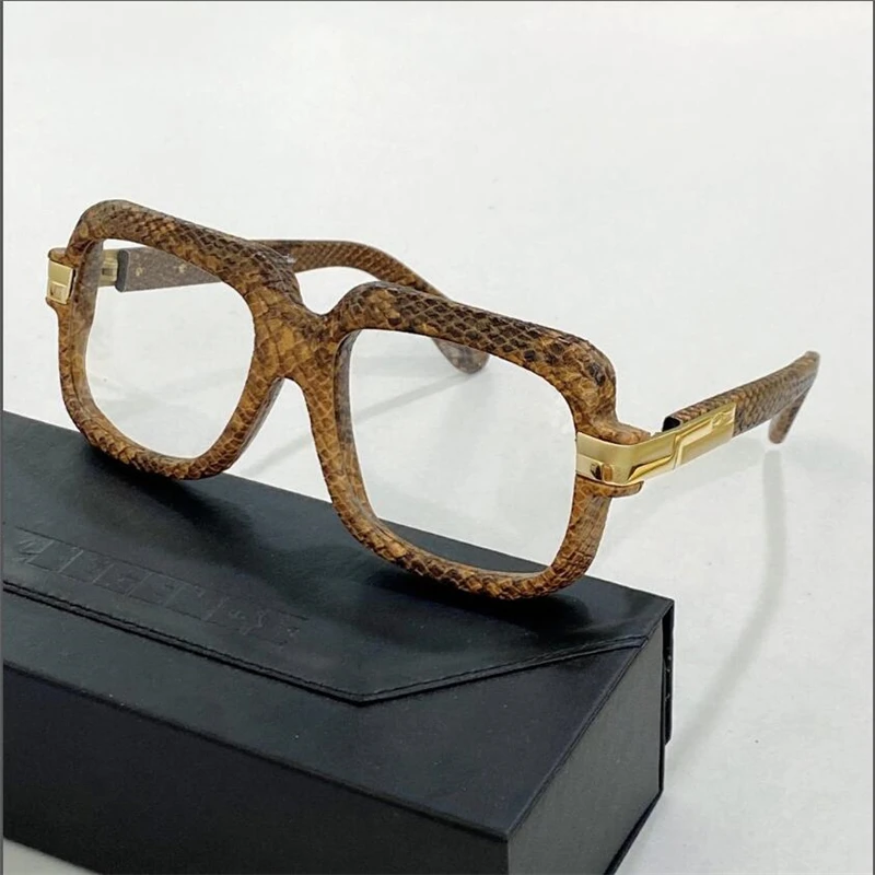 Woman with retro snakeskin square glasses Fashion luxury brand transparent flat mirror myopia frame 607