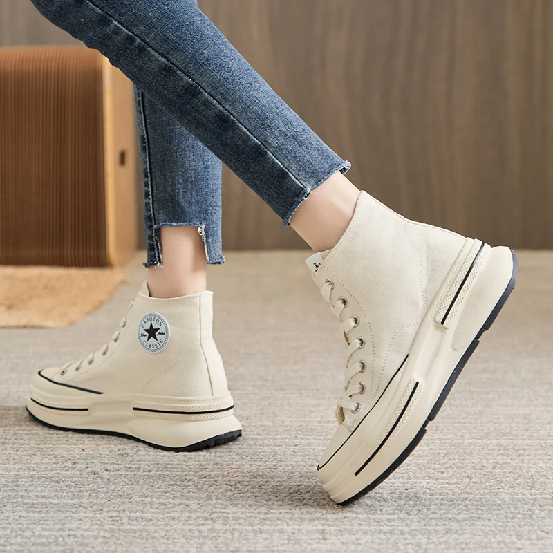 Canvas Shoes Women's Platform Shoes 2023 New Spring And Autumn Burst Model European Station Sports Shoes Leisure Board