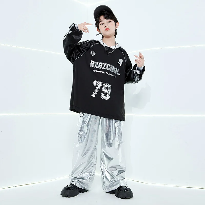 Комплект одежды для мальчиков и девочек