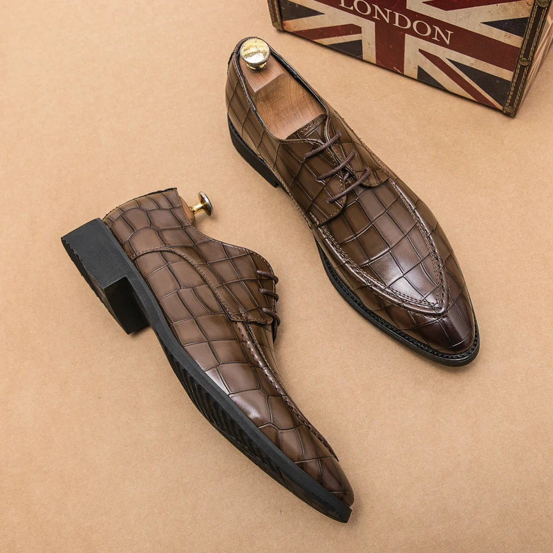 

Casual British New Men Shoes Vintage Business Formal Dress Leather Shoes Work Lace-up Loafers Wedge Wedding Oxfords Men Shoes