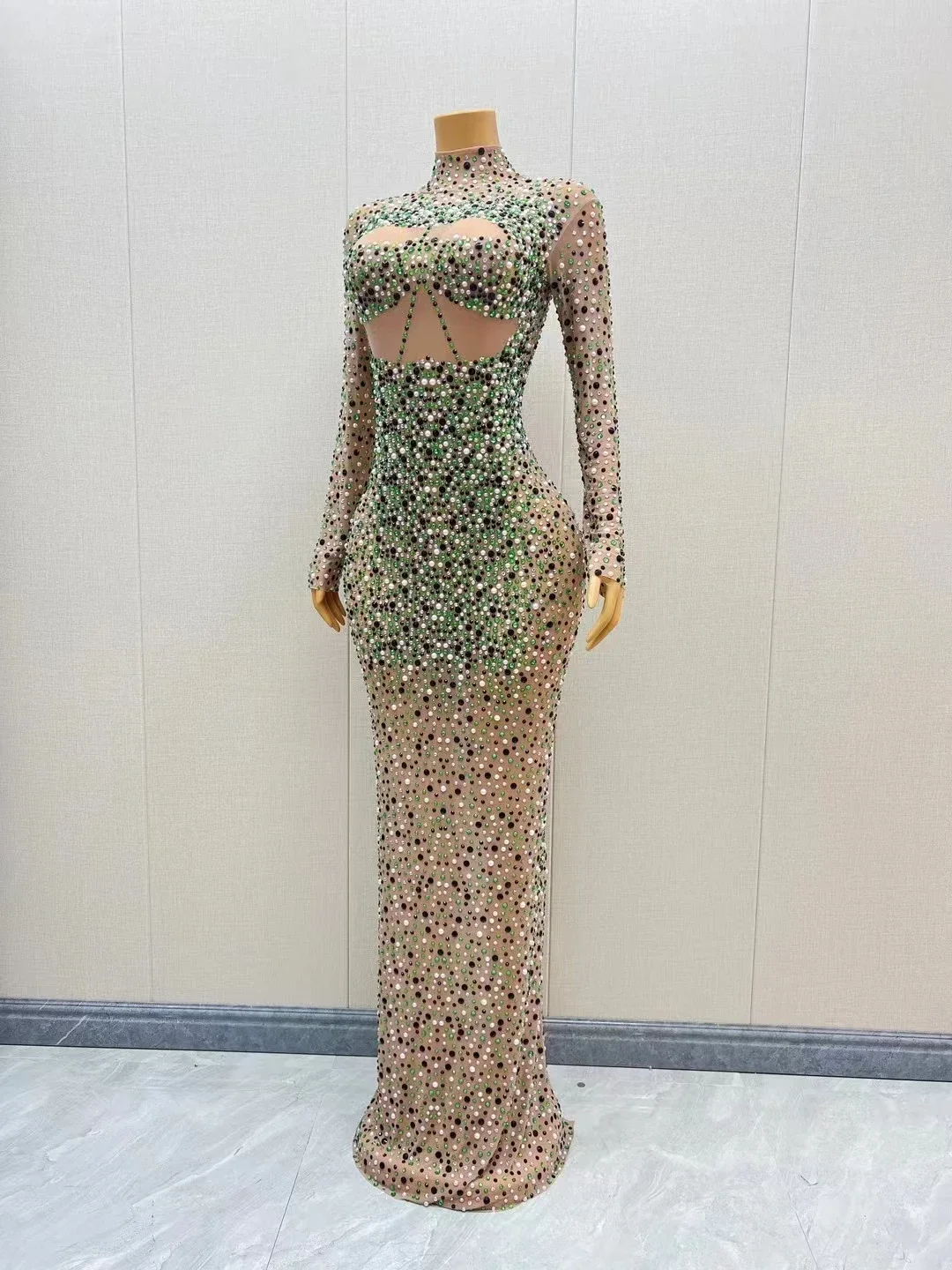 Модное сексуальное красочное платье со стразами и бусинами прозрачное длиной до