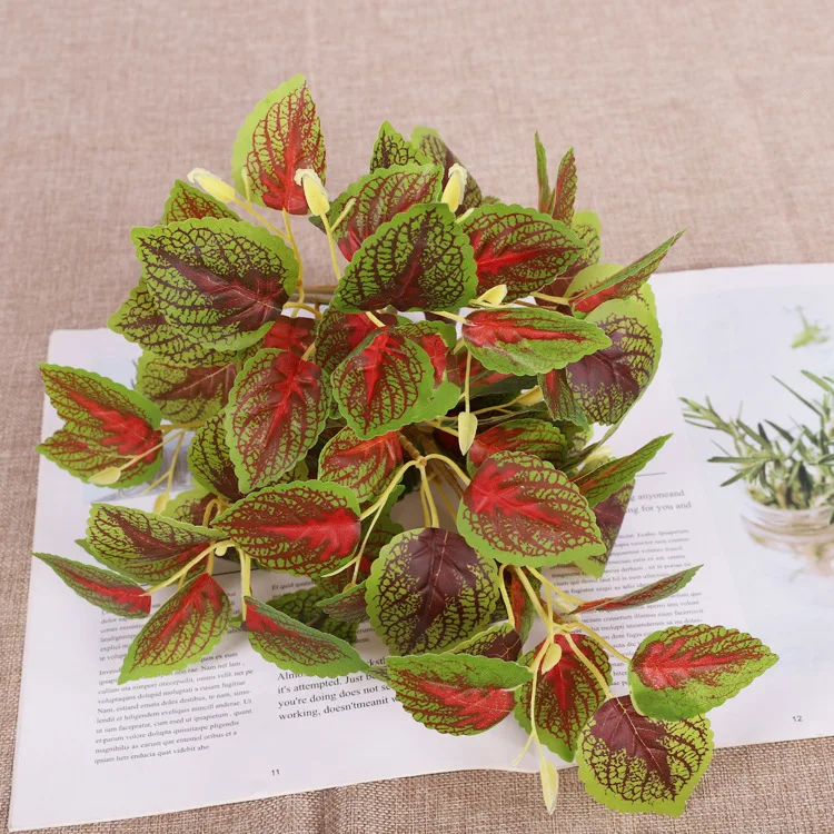 

Искусственные растения Green Aloes дерево