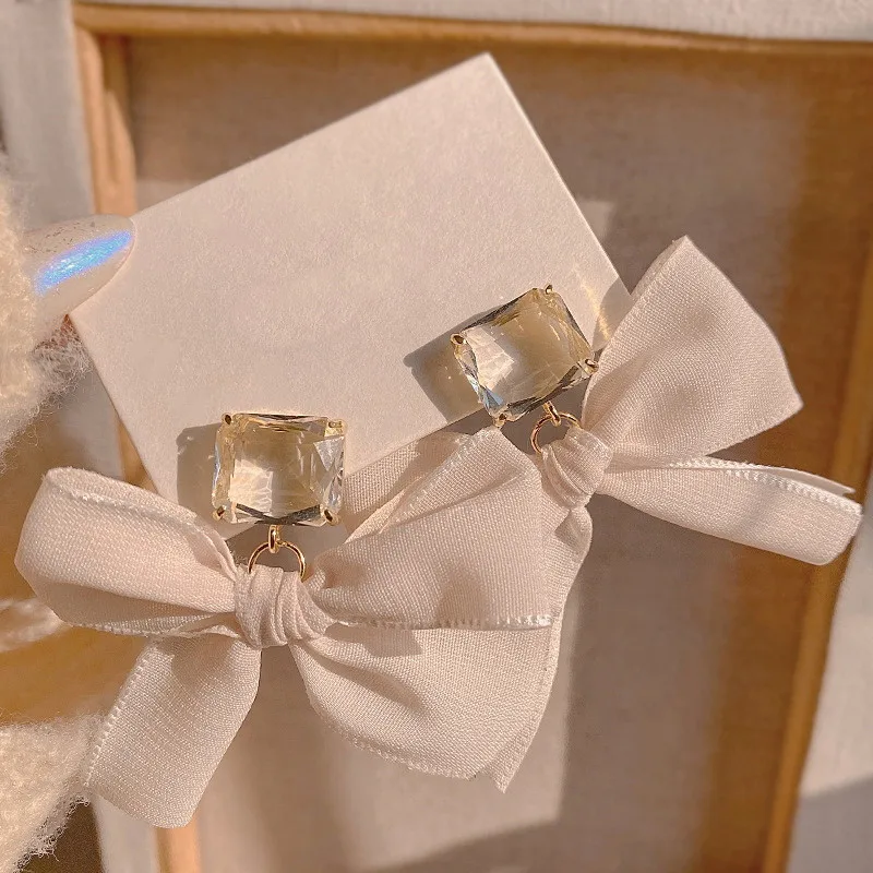 

Korean Sweet Cute White Bowknot Drop Earrings for Women Girls Elegant Zircon Earrings Spring Summer Jewelry