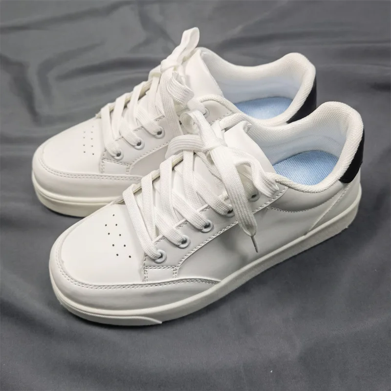 Women's small white shoes Classic casual sports students tennis shoes Men's and women's shoes Breathable running training shoes
