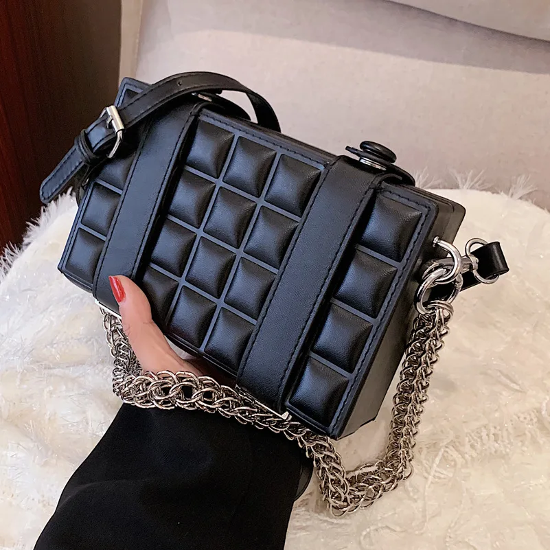 

High Quality Women's Square Shoulder Bag 2021Autumn and Winter New Women's Bag Fashion Texture Rhombus Chain Messenger Bag Women