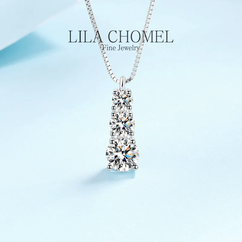 Женский кристаллический кулон с муассанитом 1 8 карата