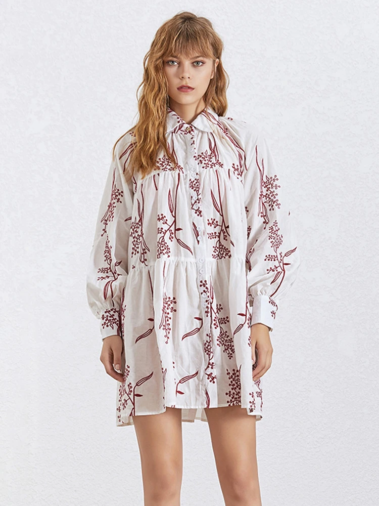 

Элегантное модное цветочное мини-платье с длинным рукавом и каскадными оборками