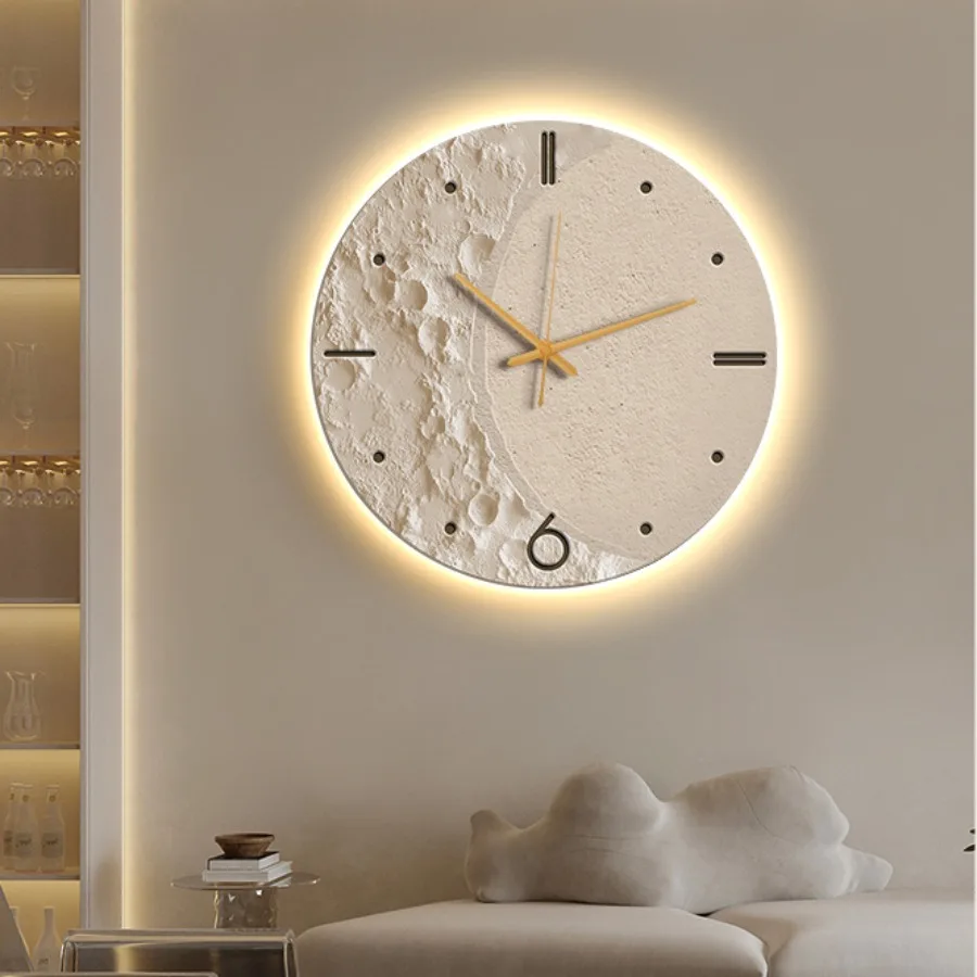 

Круглые современные настенные часы, большие не тикающие часы с деревянным аккумулятором для гостиной, предметы для украшения дома
