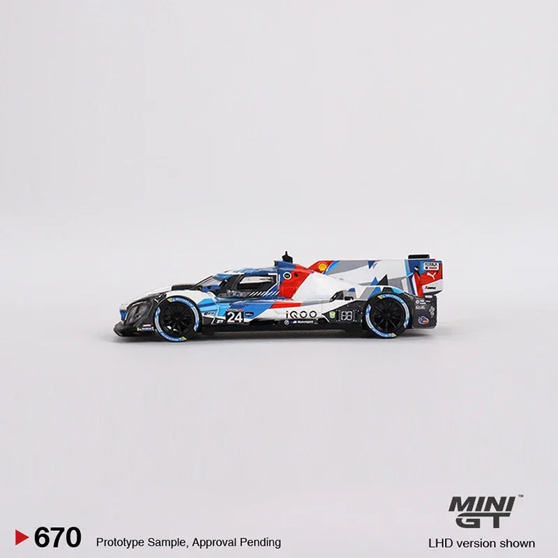 Модель автомобиля MINIGT 1:64 M Hybrid V8 GTP # 24-сплавный спортивный автомобиль 670 2023 IMSA Daytona