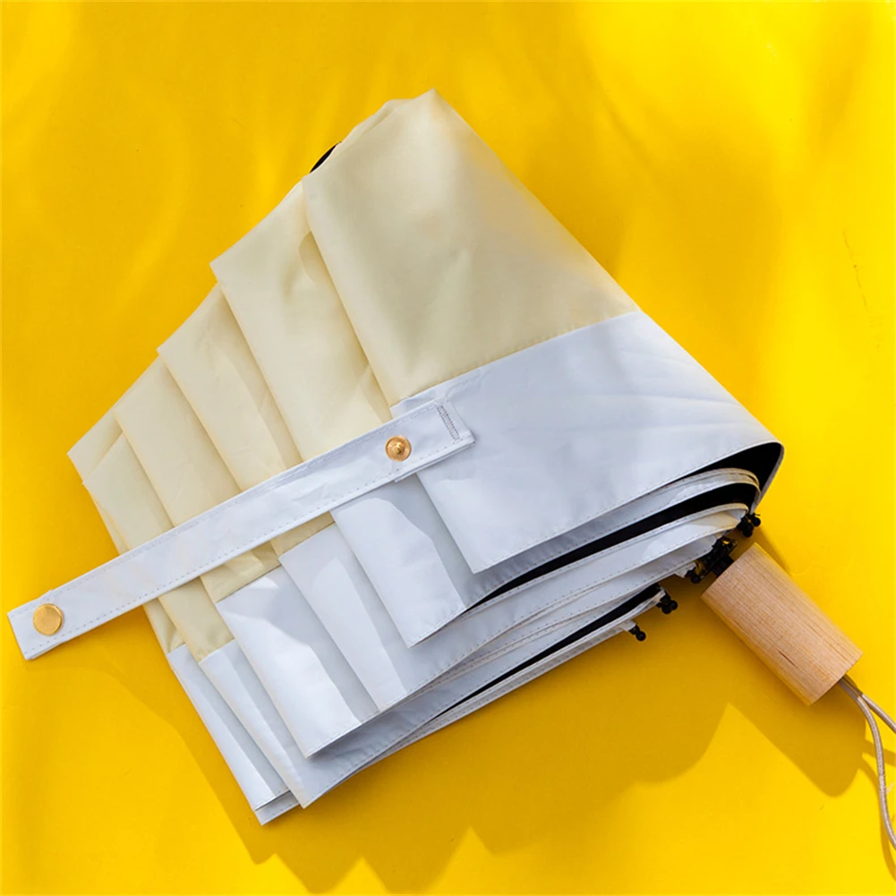 

Three Folds of Black Glue Stitched Parasol Folding Sunscreen UV Umbrella Ladies Parasol Sun Protection Rainy Umbrella