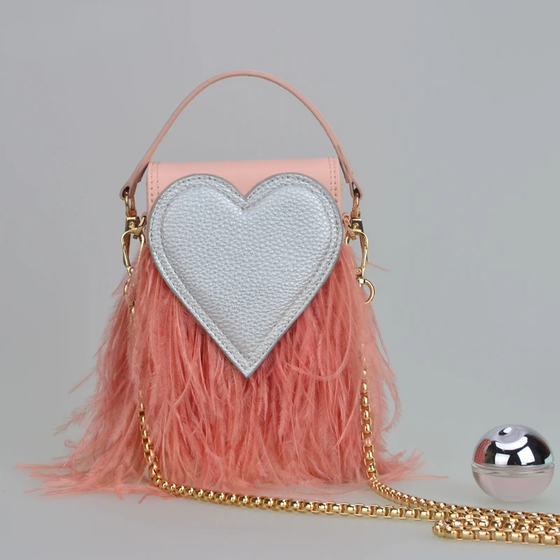 

New Women's Cross Body Bag Trend Love Ostrich Feather Mobile Phone Bag Contrasting Colors Hand-Carrying Chain Bag Crossbody Bag