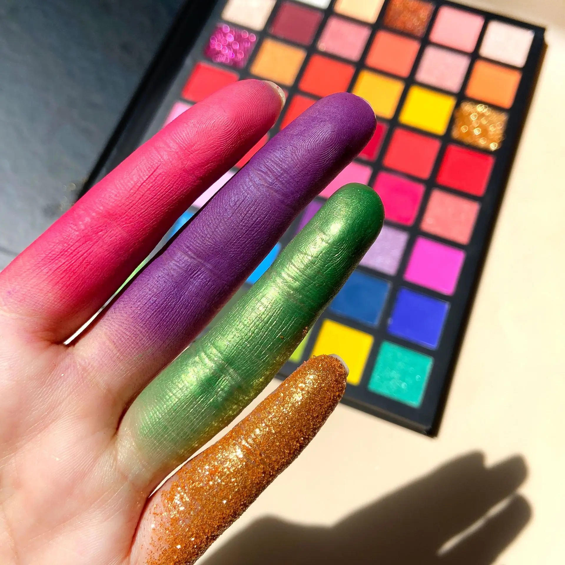 

48 Color Eye Shadow Palette Colorful Artist Shimmer Glitter Matte Pigmented Powder Pressed Eyeshadow Makeup Kit