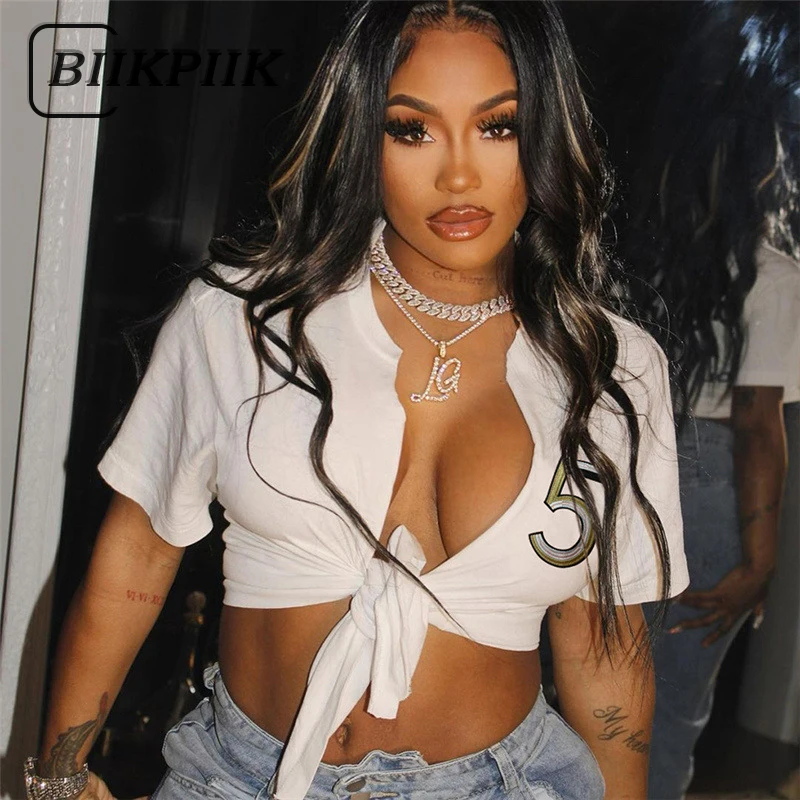 

Женская футболка с V-образным вырезом, коротким рукавом