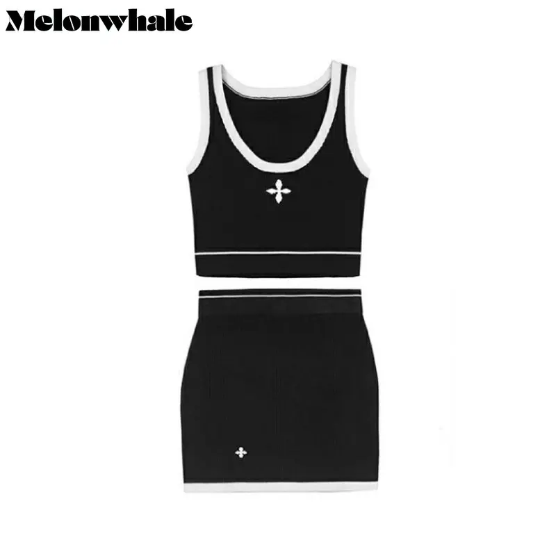 

Женский трикотажный Костюм-двойка с юбкой и круглым вырезом