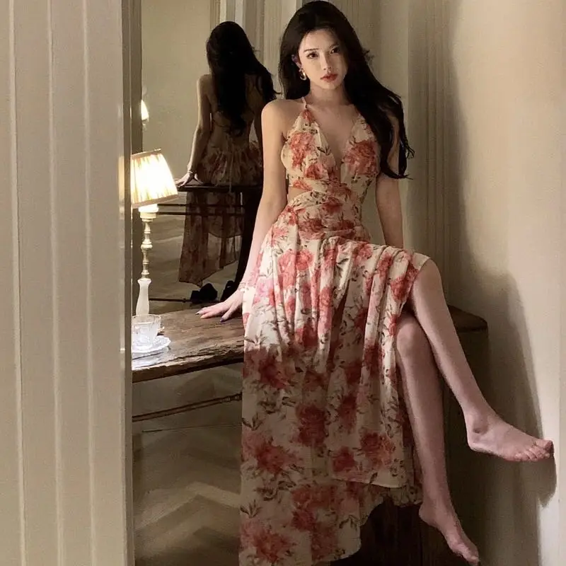

2023 New Bohemia Vacation Long Dresses Women's Summer Blackless Sexy Spaghetti Strap Floral Print Beach Dresses