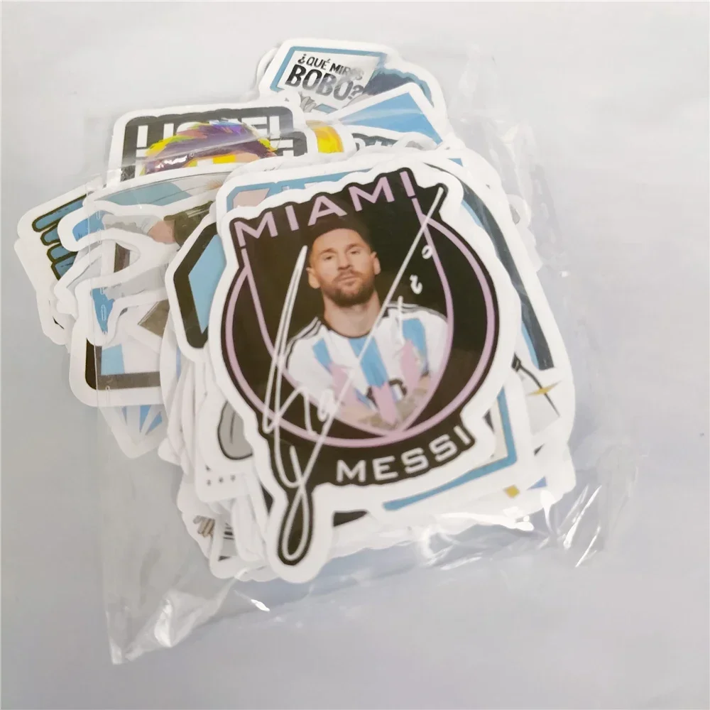

Футбольные наклейки с изображением Месси, размеры в ассортименте