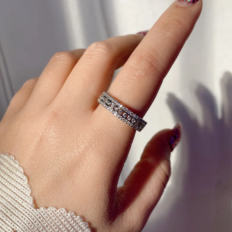 

Japanese counter retro same style Mosan small diamond geometric ring face goddess to simple ring