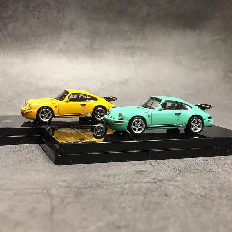 

Para 1:64 Model Car Porsche RUF CTR Alloy Die-cast Vehicle Display Collection Gifts - Yellow & Green
