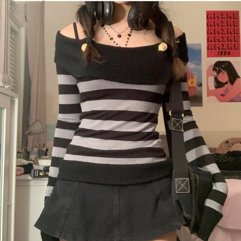 

Ретро-футболки в полоску с принтом гранж осенние винтажные топы с воротником-лодочкой на пуговицах футболки в эстетическом стиле милые обл...