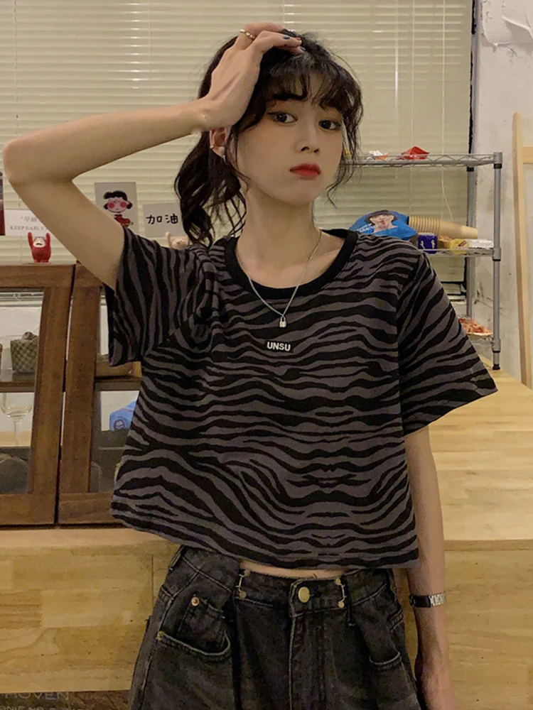 

Женская футболка в полоску, с коротким рукавом, в Корейском стиле