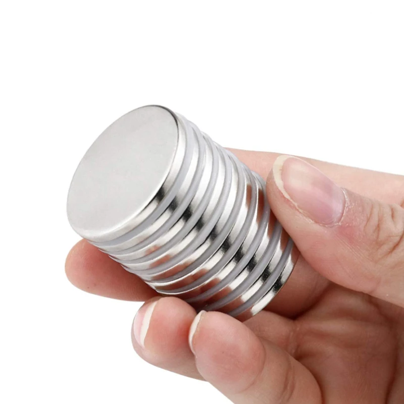 Магнит NdFeB мощный маленький круглый редкоземельный магнит для рыбалки поиска, толщиной 32 мм × 3 мм.