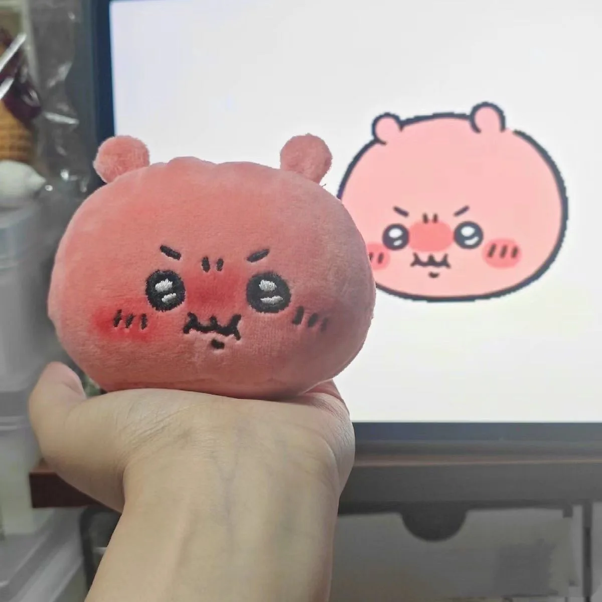 Плюшевый брелок для ключей 8 см цвета в ассортименте