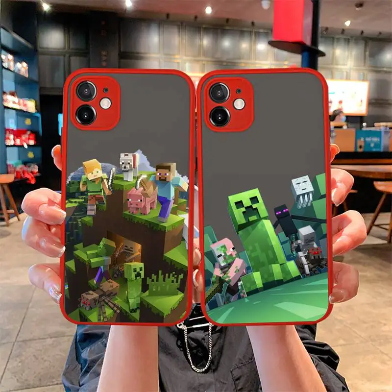 

Sandbox Game MINECRAFTS Phone Case For iphone 13 12 11 Pro Mini Max XS X 8 7 Plus SE 2020 XR Matte Transparent Light red Cover