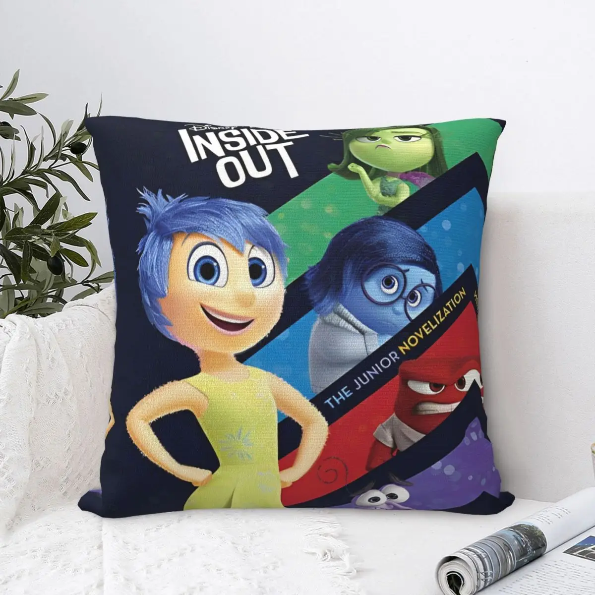 Декоративная наволочка с изображением снаружи 2 детских комикса мультяшный