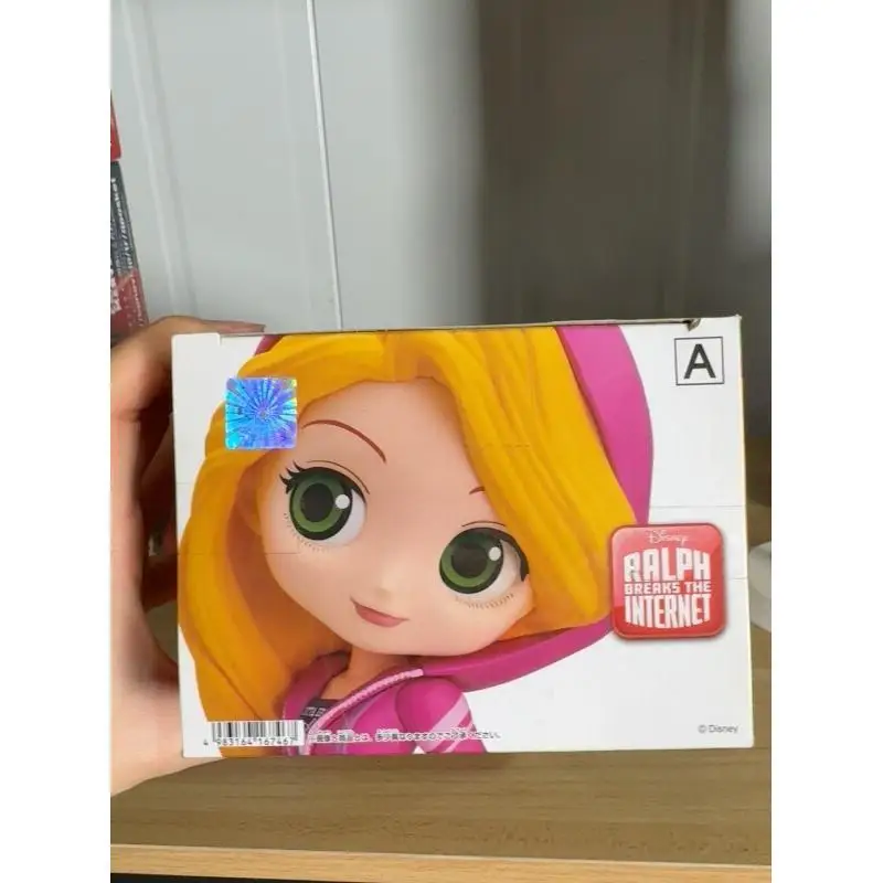 Коллекционная фигурка Bandai Qposket Disney Princess 16746: Рапунцель в повседневном наряде (из мультфильма «Запутанная история») (art.: 3920dc14224ee) - 3920dc14224ee
