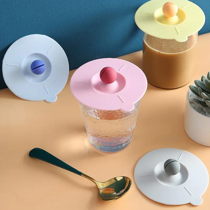 

New Silicone Cup Lid Spoon Rest Household Sealed Leak-Proof Tea Coffee Mug Cup Cover Cute Drinking Accessories With Spoon Holder