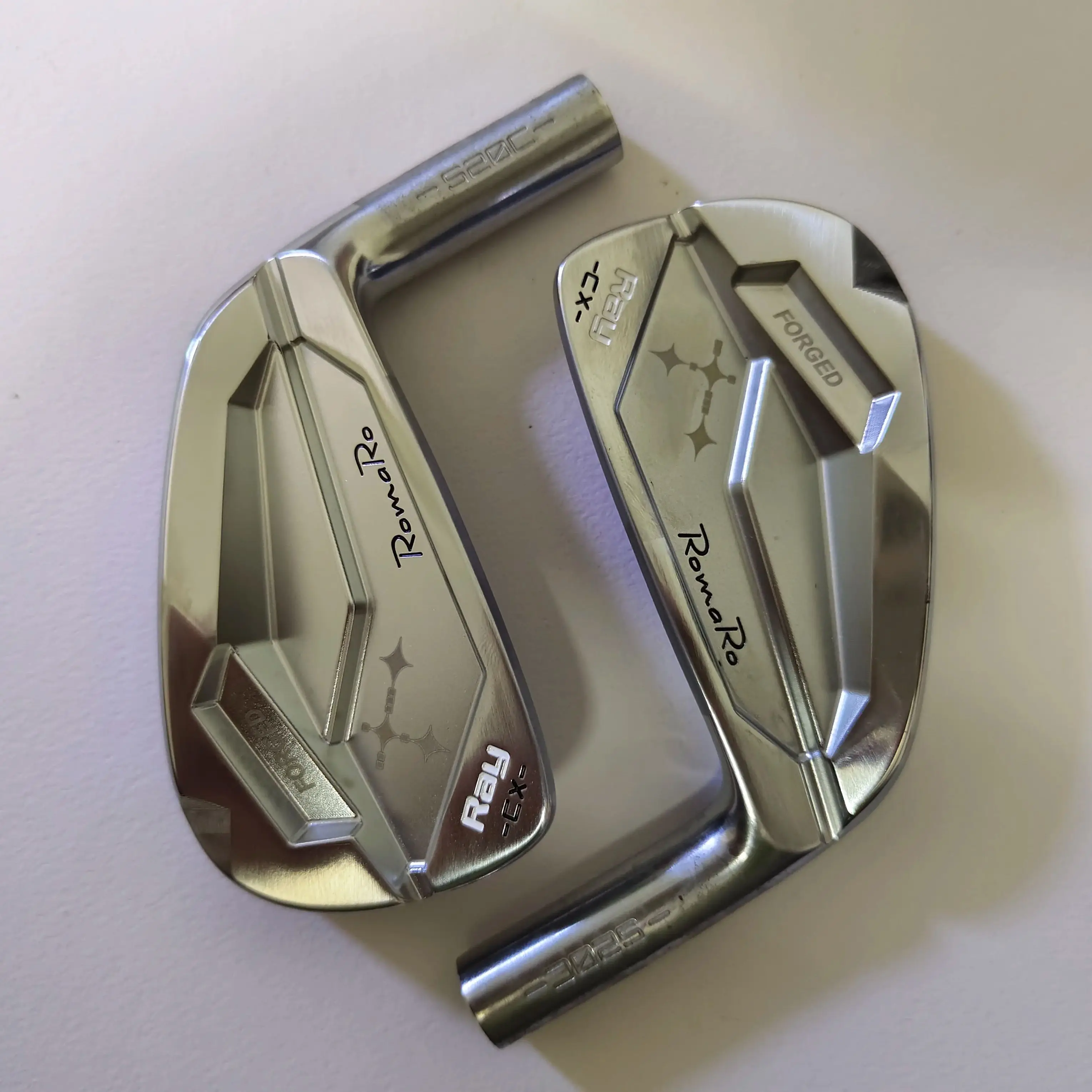 Гольф-клуб JUNYUE RAY-CX с набором железных головок для гольфа набор 4-П всего семь штук