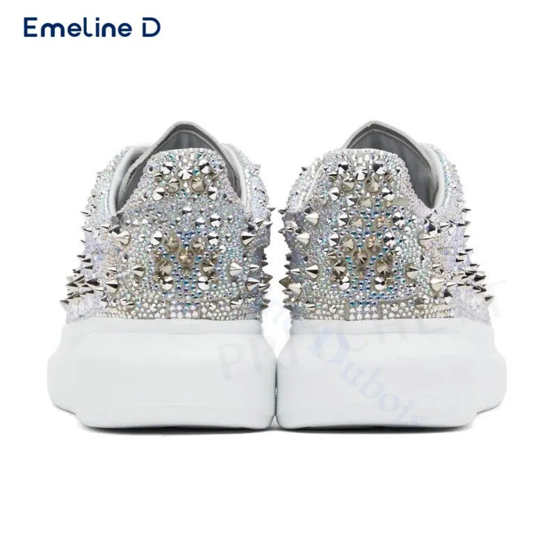 Разноцветные роскошные туфли на шнуровке с ромбовидным наполнителем