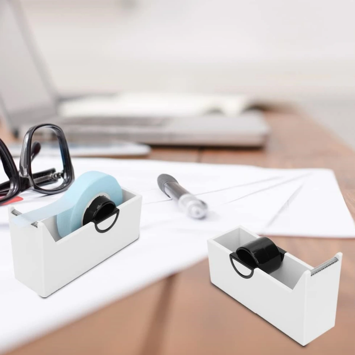 

Portable Adhesive Roller Tape Holder Eyelashes Extension Tape Dispenser Tape Cutter Manual DIY Packing Tools Sealing Machine