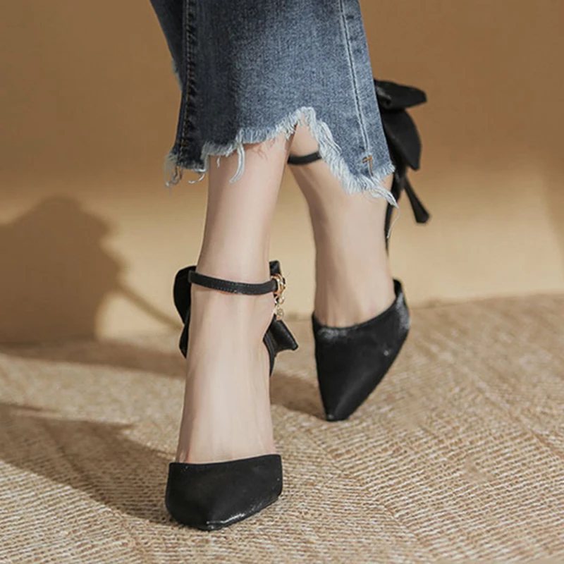 

Туфли-лодочки Lucyever с ремешком на щиколотке женские, элегантные свадебные туфли на высоком каблуке с кристаллами, заостренный носок, весна ...