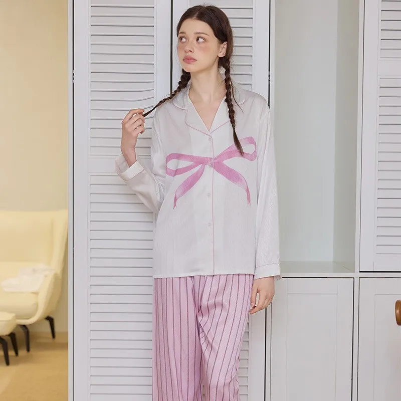 Рубашки с бантом и брюки-стрипа милый повседневный пижамный костюм новинка 2025