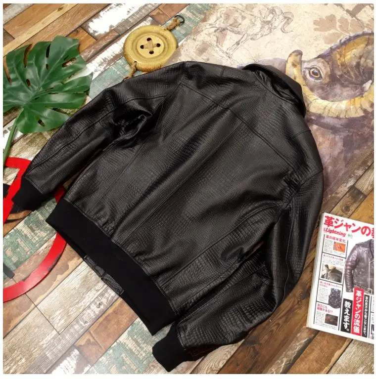 YR! Бесплатная доставка. Классическая черная куртка-бомбер из натуральной кожи.