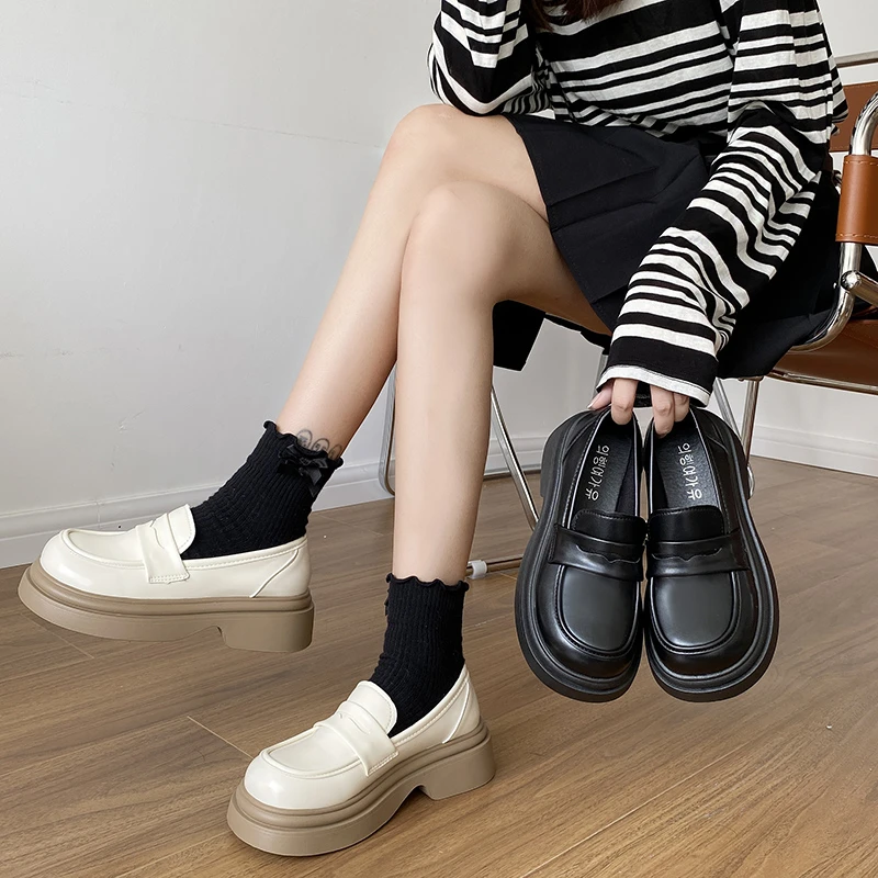 

Womens Derby Shoes Loafers With Fur Casual Female Sneakers British Style Shallow Mouth Autumn Black Flats Round Toe Leather Slip
