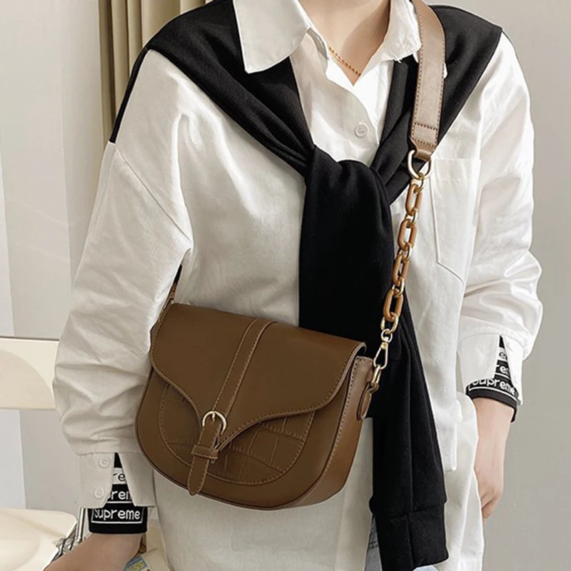 

Women'S Bag Shoulder Bag For Women Metal Chains Crossbody Bag Solid Color Casual Ins Fashion Female Bag