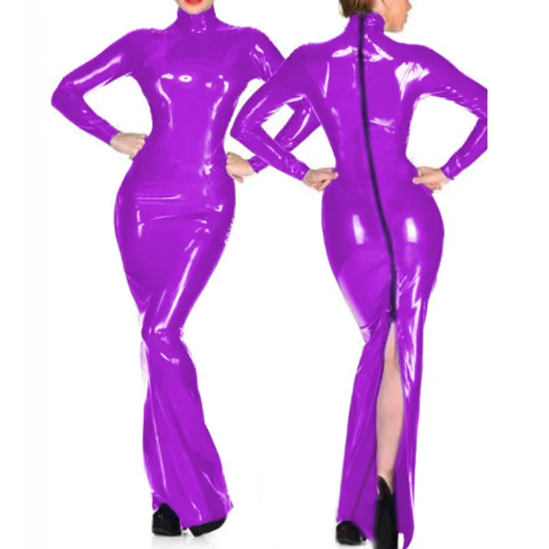 Женское платье-футляр из ПВХ с высоким воротником и молнией сзади