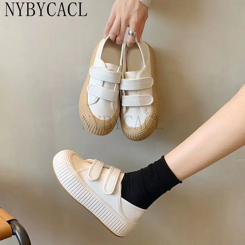 Women Vulcanize Shoes Autumn New Fashion Casual Color Matching Thick Sole Shoes Lace Up Sneakers Ladies Flats New 2022