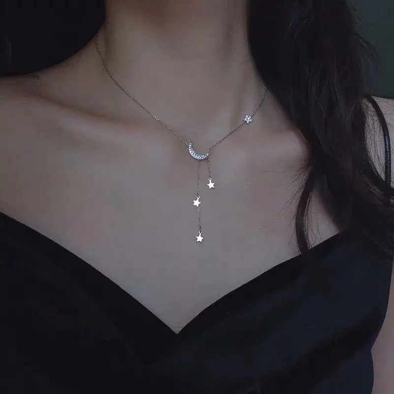 

Women Necklace Star Moon Tassel Pendant Rhinestones Clavicle Chain Choker Collares Wedding Jewelry