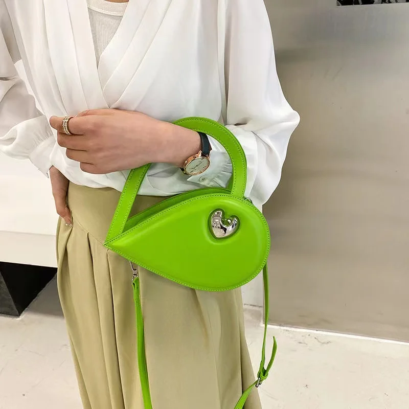

Personality PU Leather Heart-shaped Handbag Fashion Shoulder Bag Crossbody Love Messenger Bags Lady Evening Wedding Clutch Purse