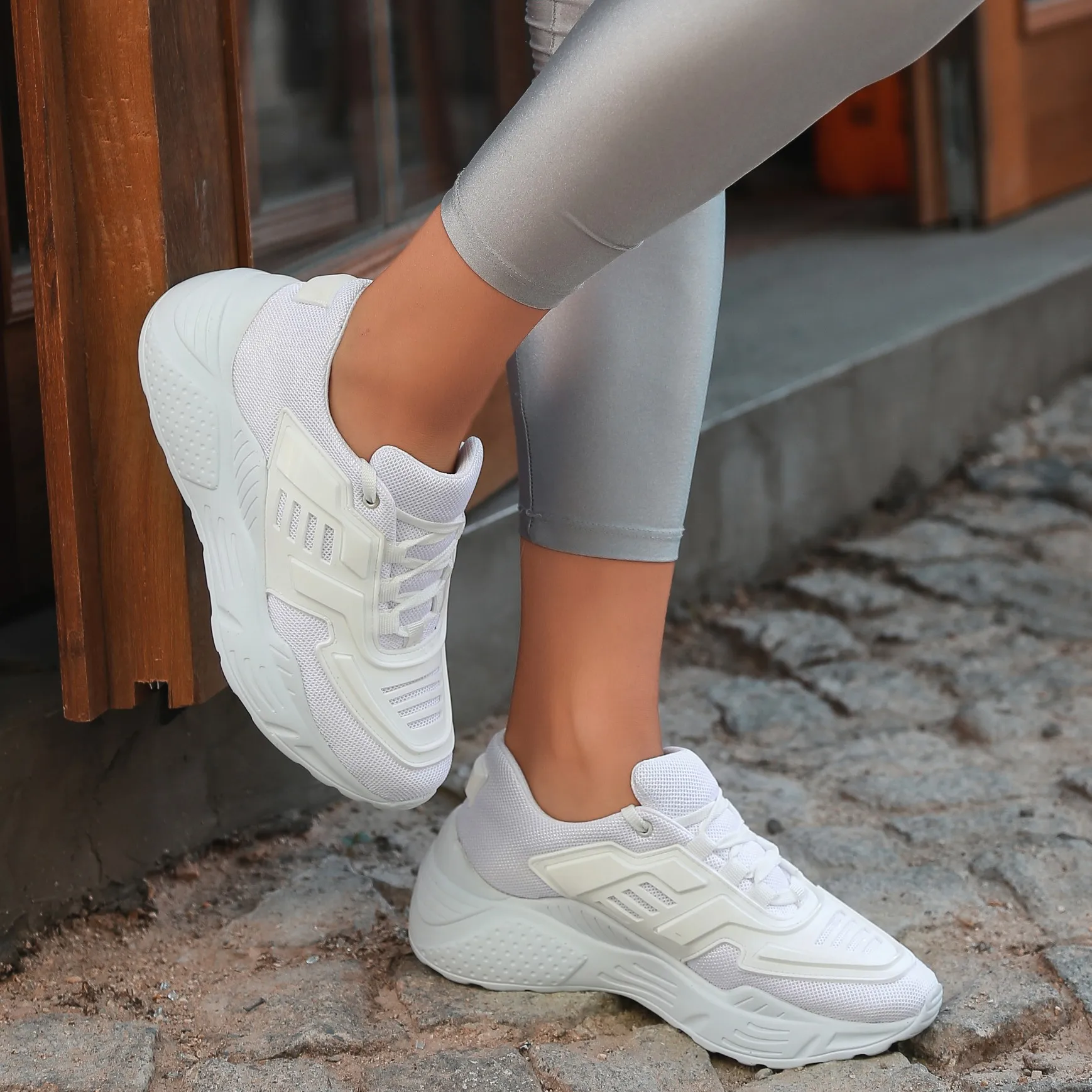 

Maiy White Skin Fishnet Sports Shoes High Quality Elegant Design Style Fashion Casual New Season Walking Women Shoes