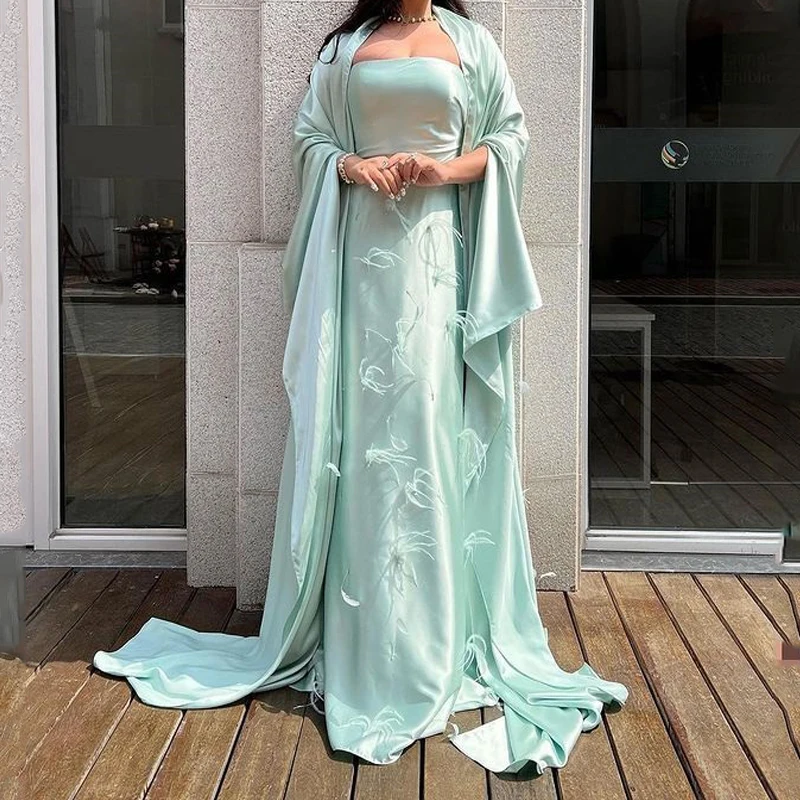 

Sage Green Sexy Strapless EveningDresses Off the Shoulder Feathers With Cape Court Train Prom Dresses Robes De Soirée فساتين الس
